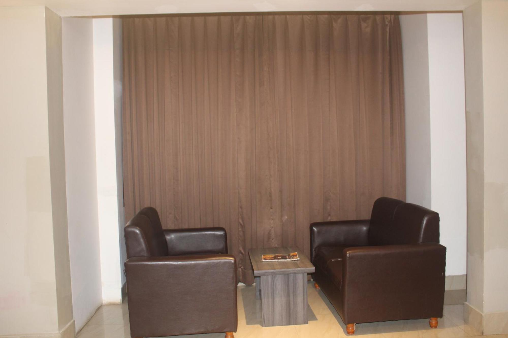 Hotel Oishi Plaza Mukutmanipur Екстер'єр фото
