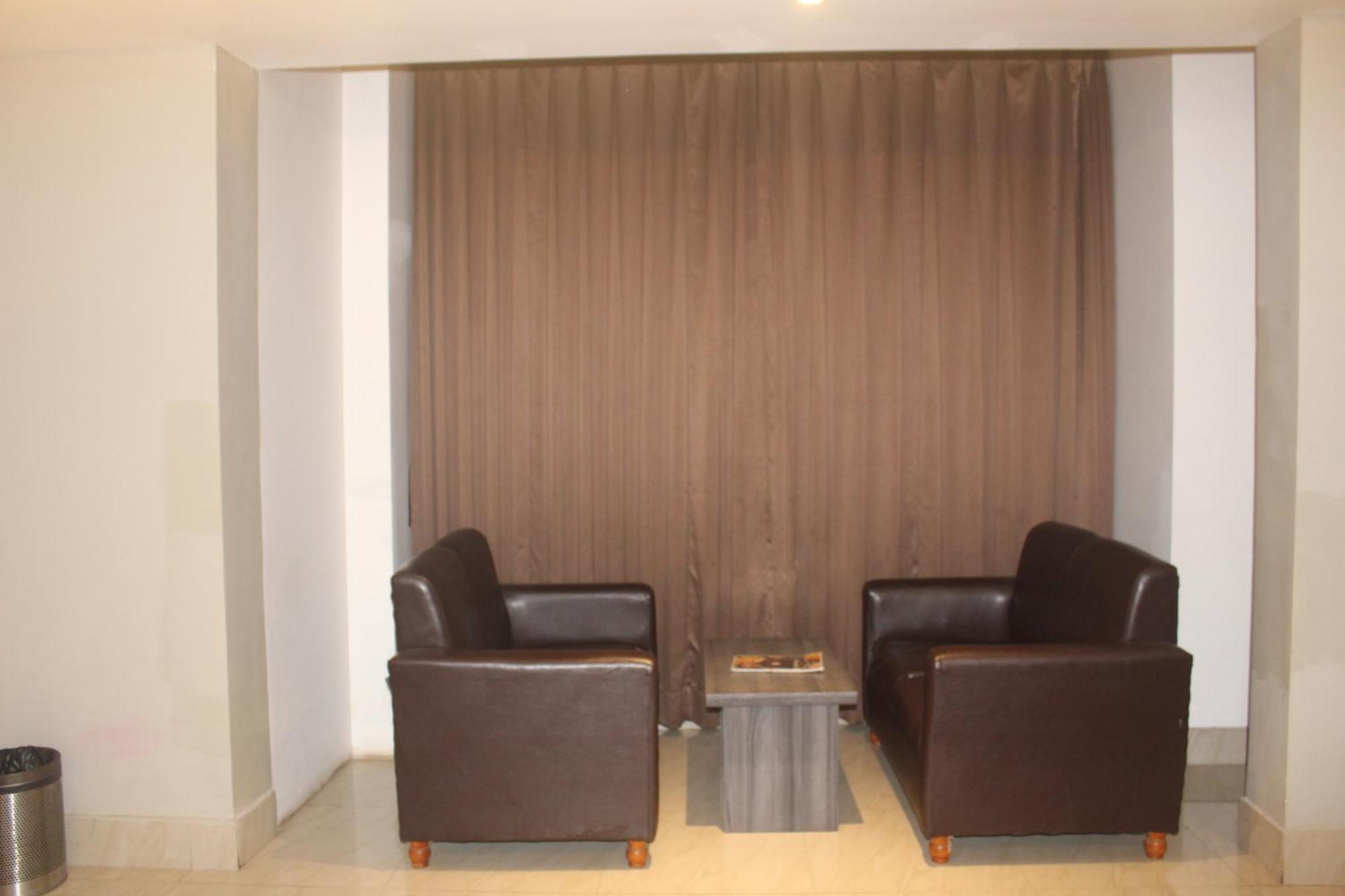 Hotel Oishi Plaza Mukutmanipur Екстер'єр фото